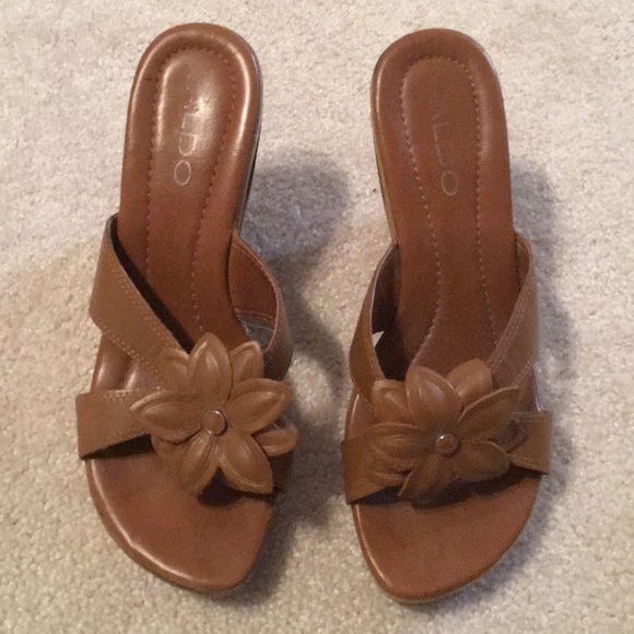 Aldo Shoes - Aldo high heeled wedge open toed sandals w/ flower Aldo Shoes - Aldo high heeled wedge open toed sandals w/ flower